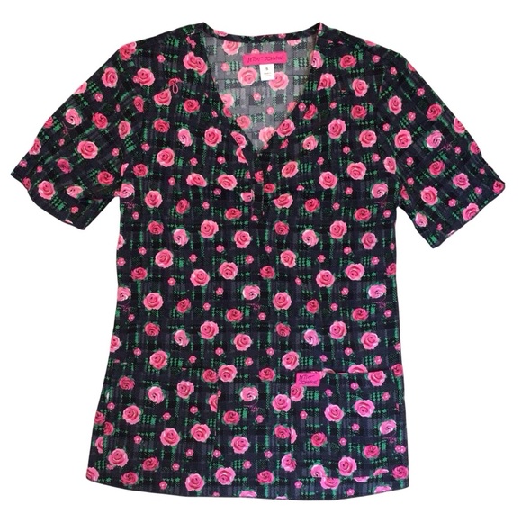 KOI Betsey Johnson B126PR Women’s Canola Scrub Top Size Small Pink Roses - Picture 3 of 10